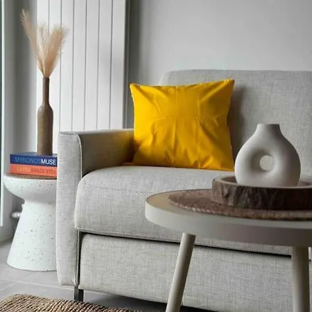 Superb Loft Terrace Minimum 30 Nights Апартаменты