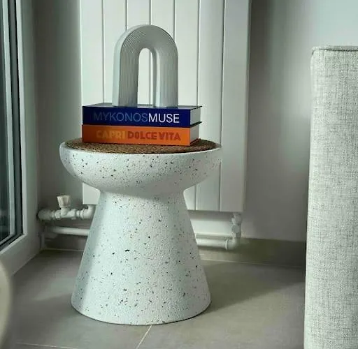 Apartment Superb Loft Terrace Minimum 30 Nights Suresnes