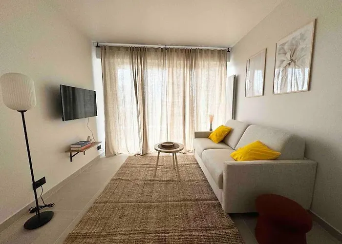Superb Loft Terrace Minimum 30 Nights *